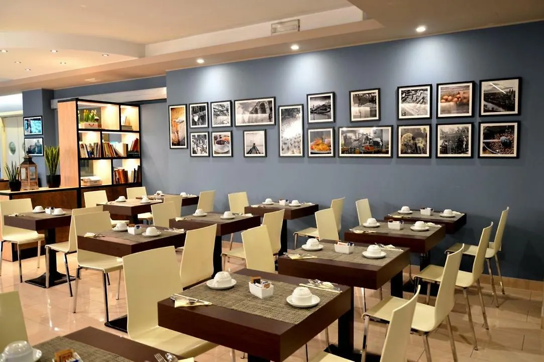 Best Western Plus Soave Hotel サン・ボニファーチョ 4*,